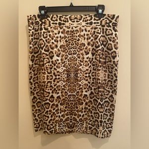 Antonio Melani silky leopard skirt, size 14